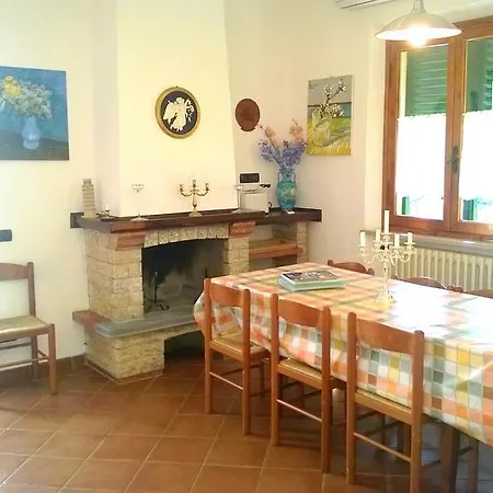 Villa In Lucca