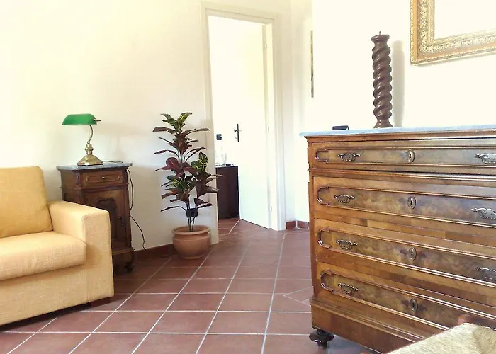 In Villa Lucques